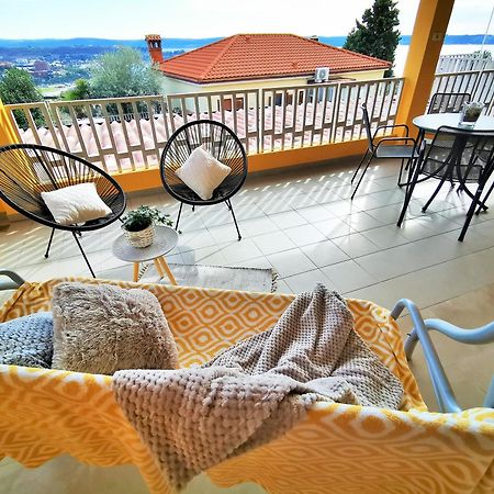 Appartamento Tiny Shell House Portorose Esterno foto